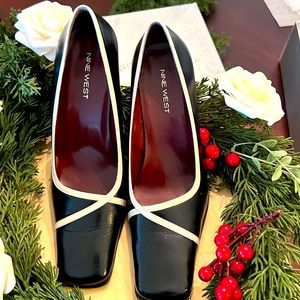 Vintage Black and white heels Nine West